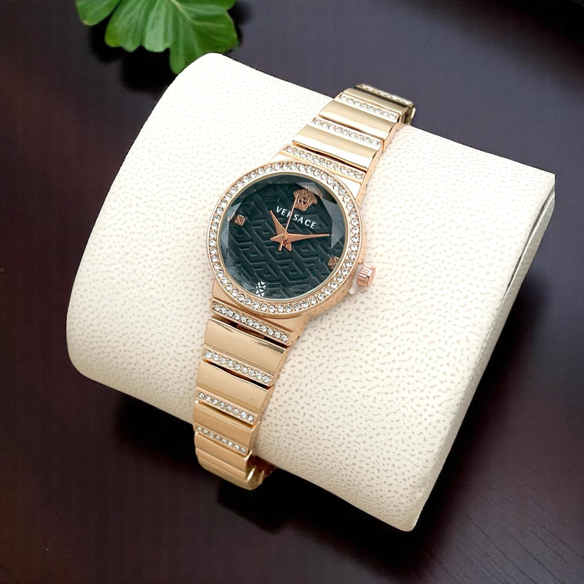 versace Ladies watch Premium quality maurya watch