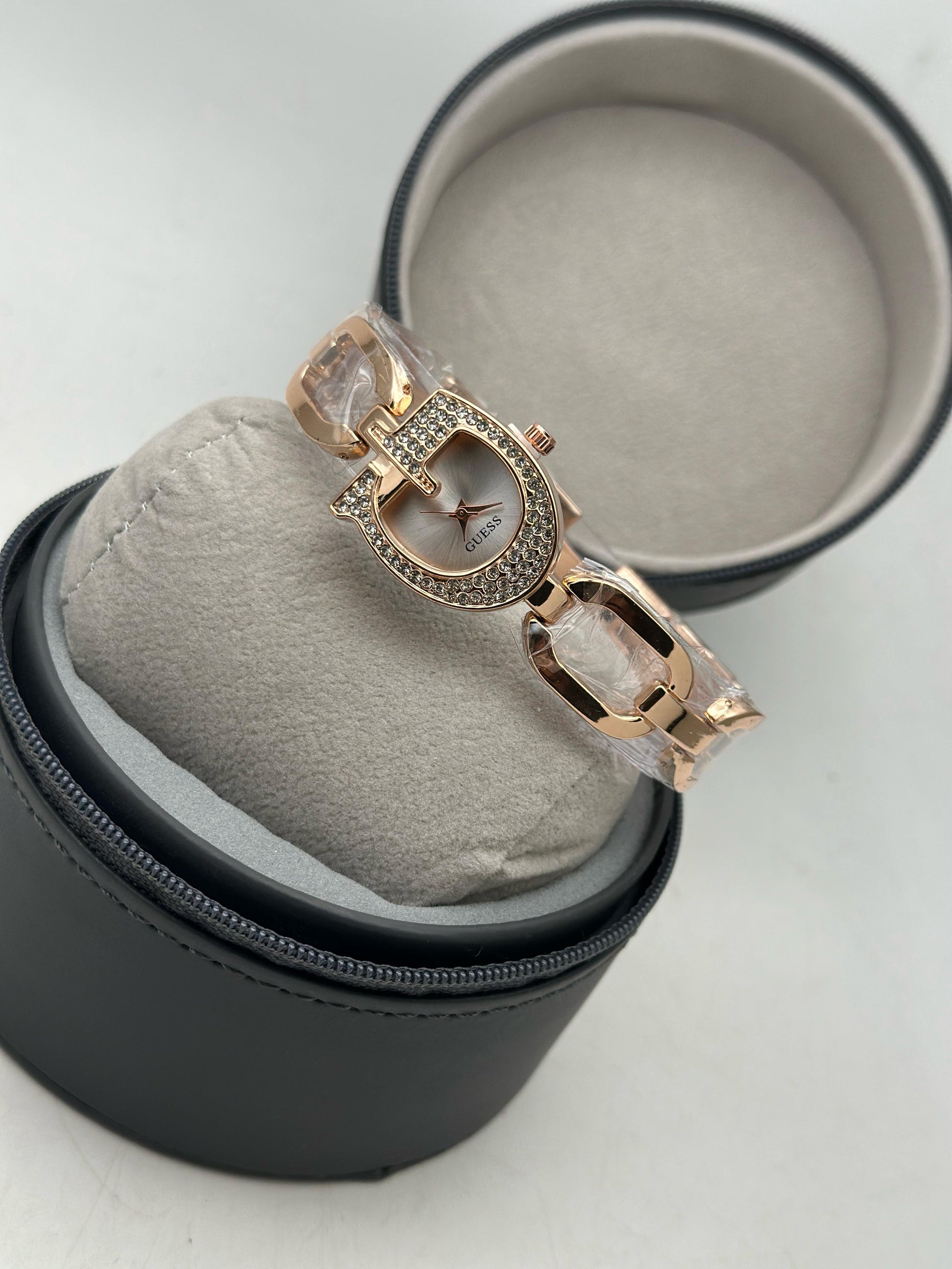 Guess ladies watch maurya watch