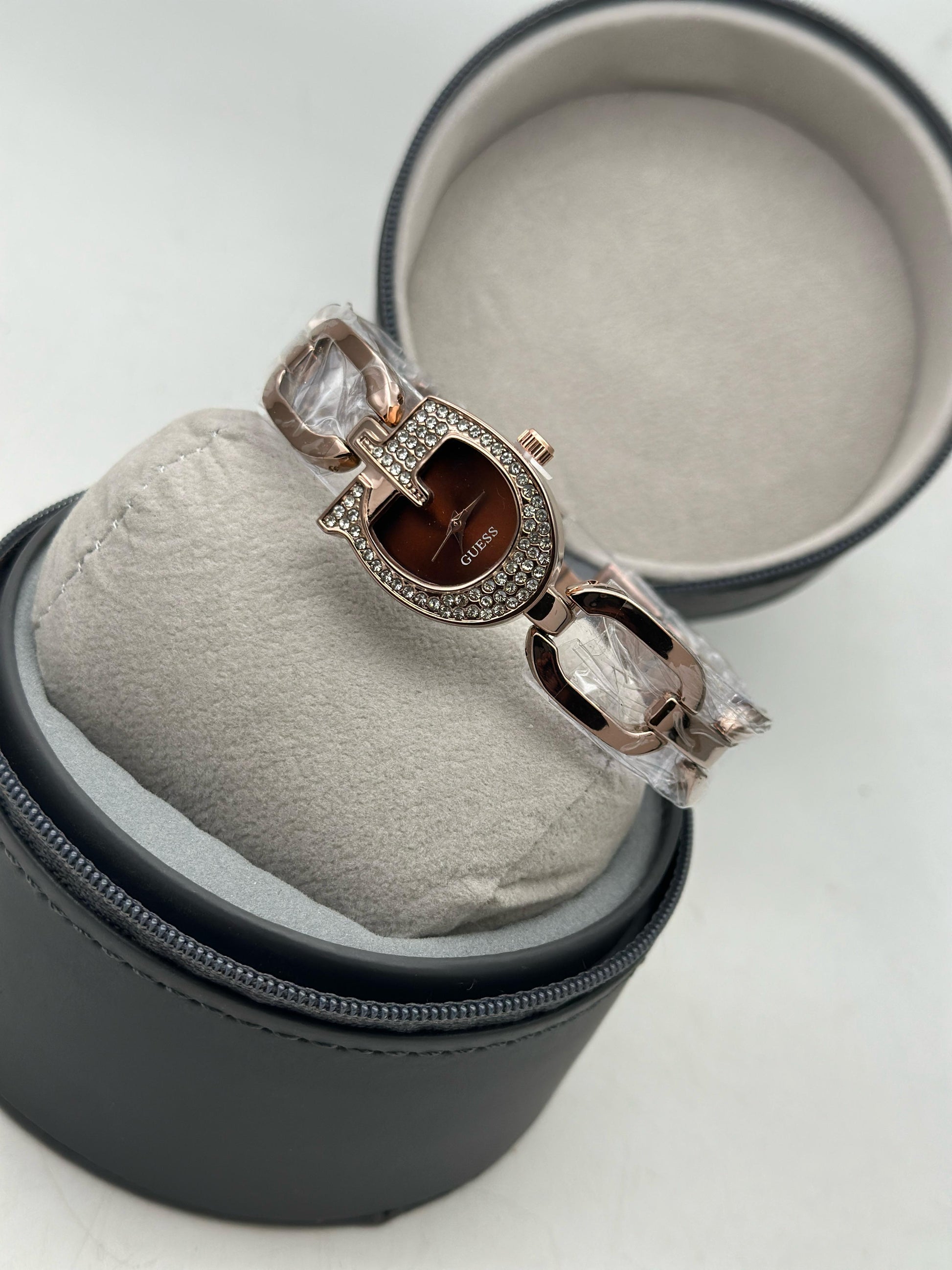 Guess ladies watch maurya watch