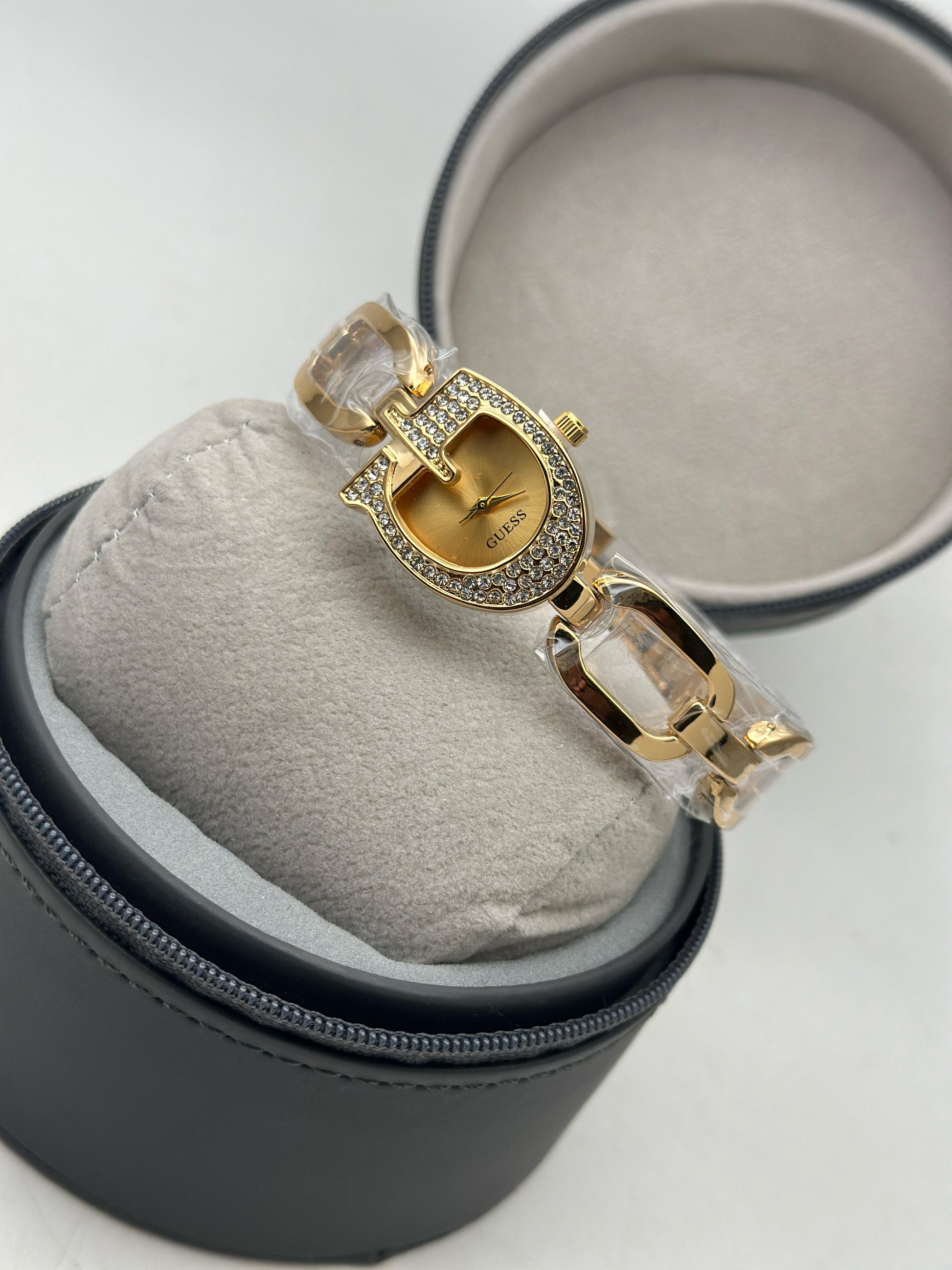 Guess ladies watch maurya watch