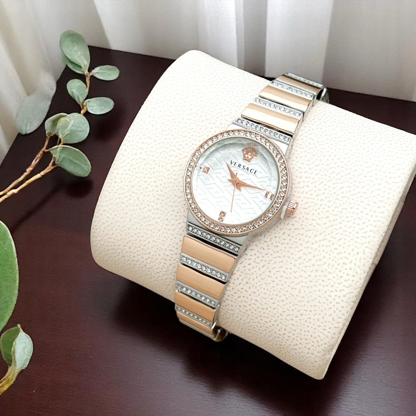 versace Ladies watch Premium quality maurya watch