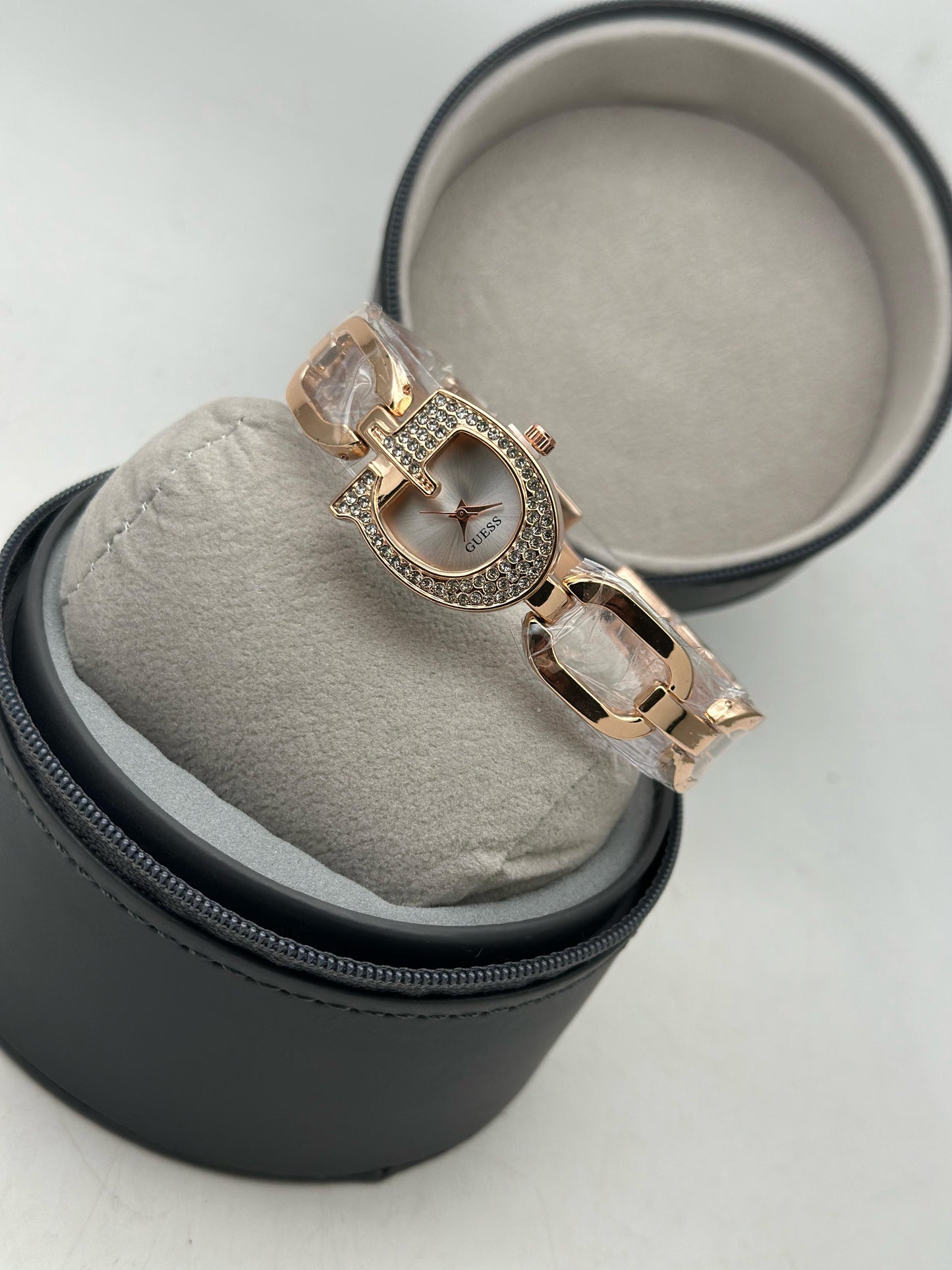 Guess ladies watch maurya watch