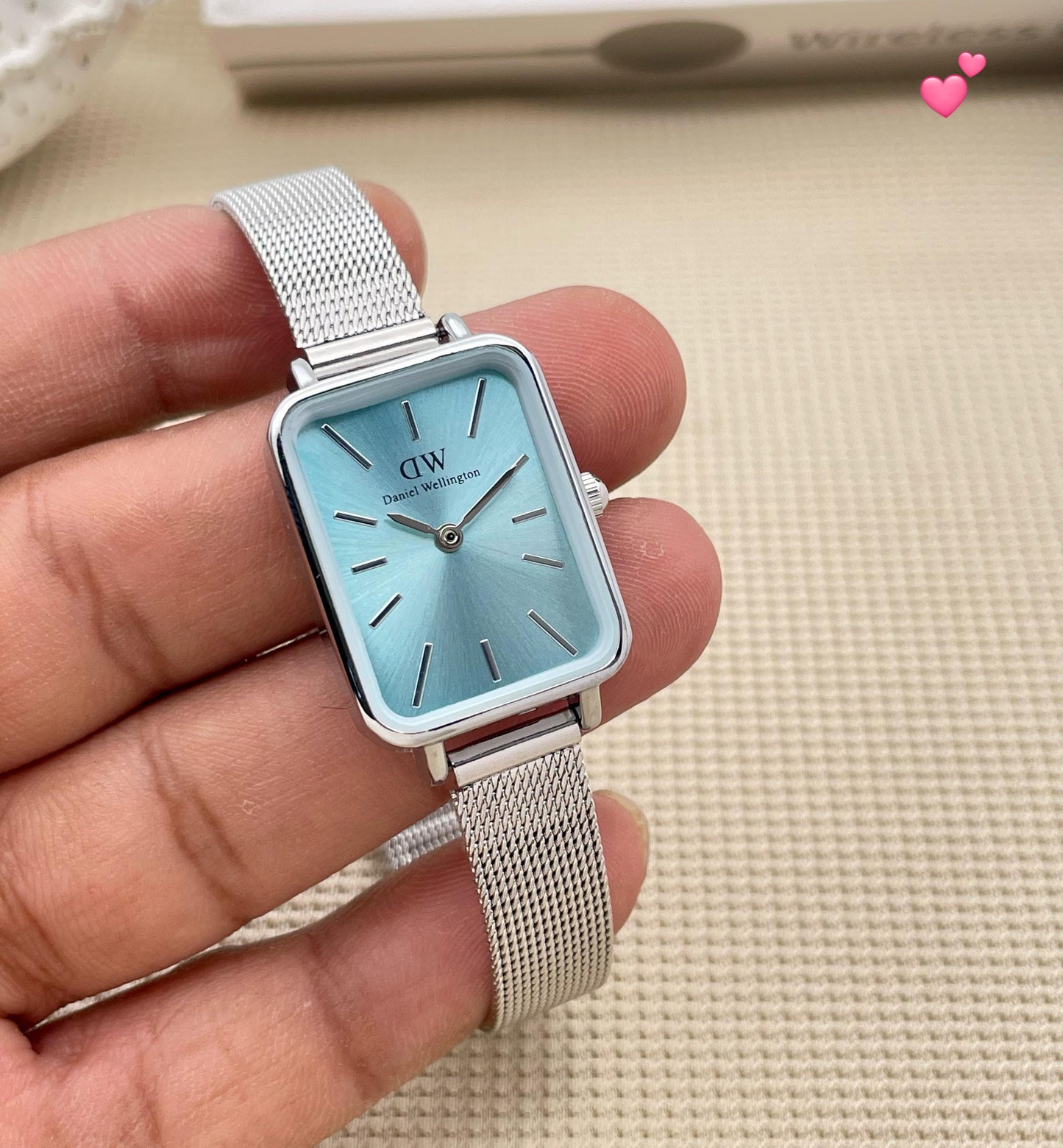 First quality  Ladies watch  Saifar chain Premium quality