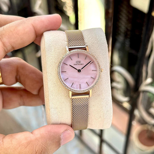 Daniel Wellington Petite Lumine Bezel – Melrose Pink MOP