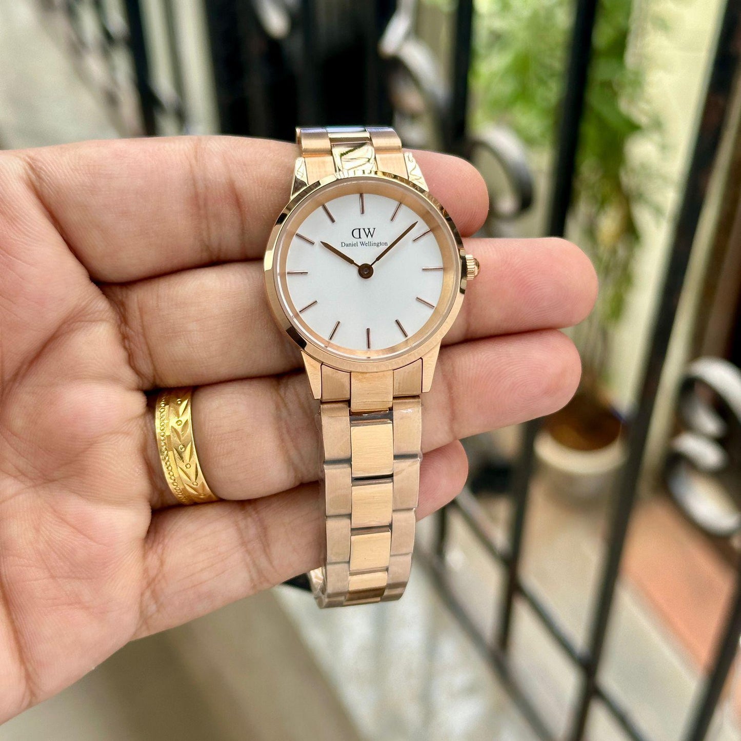 Daniel Wellington For Her  Iconic Link  DW00100208