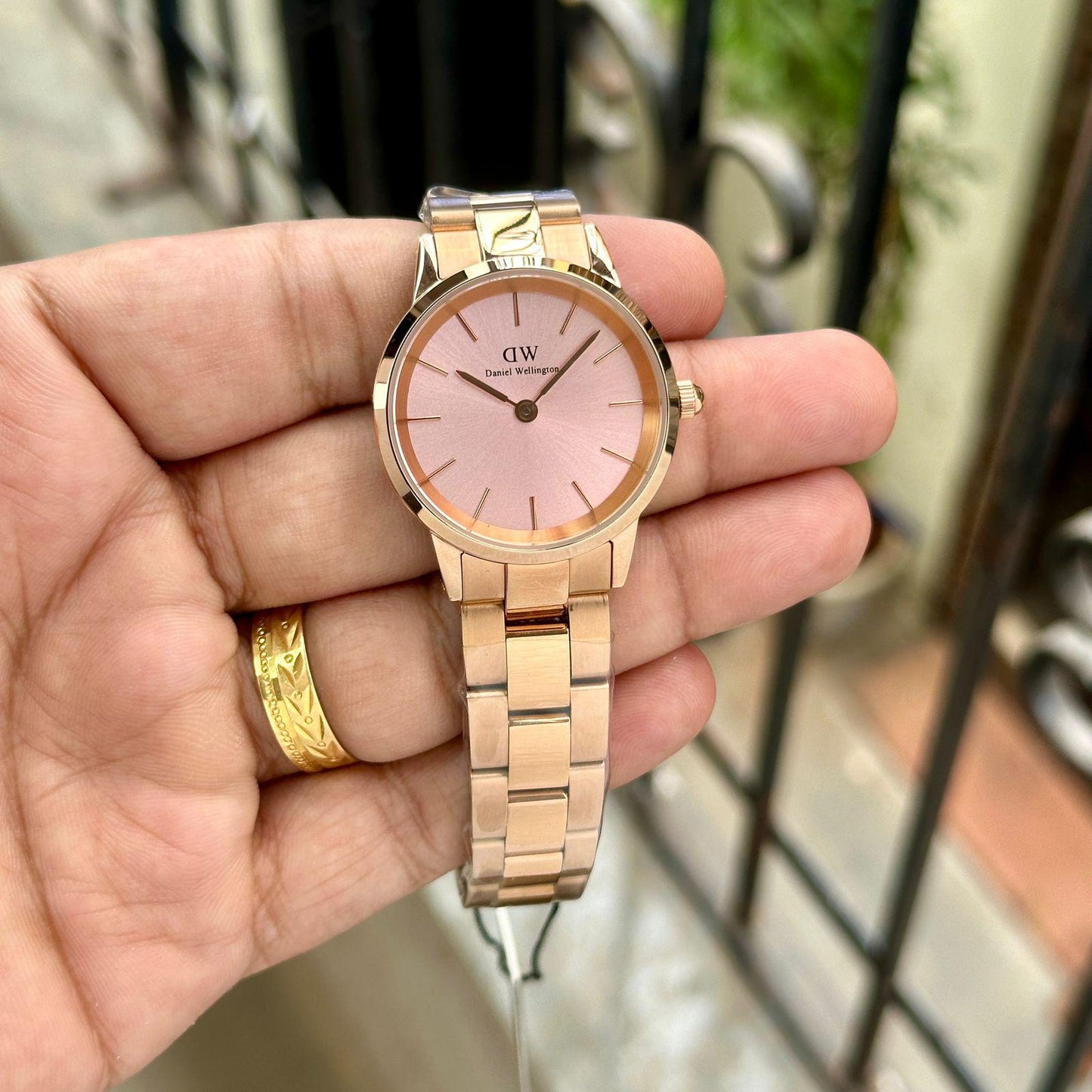 Daniel Wellington For Her  Iconic Link  DW00100208